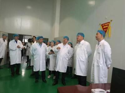 省内动态 王世杰副省长深入贵州汉方药业调研指导医药产业发展